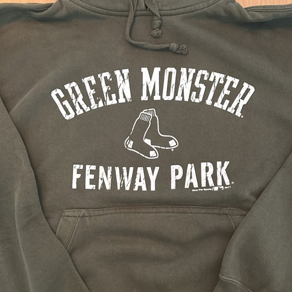 Red Sox Hoodie - Picture 2 of 5